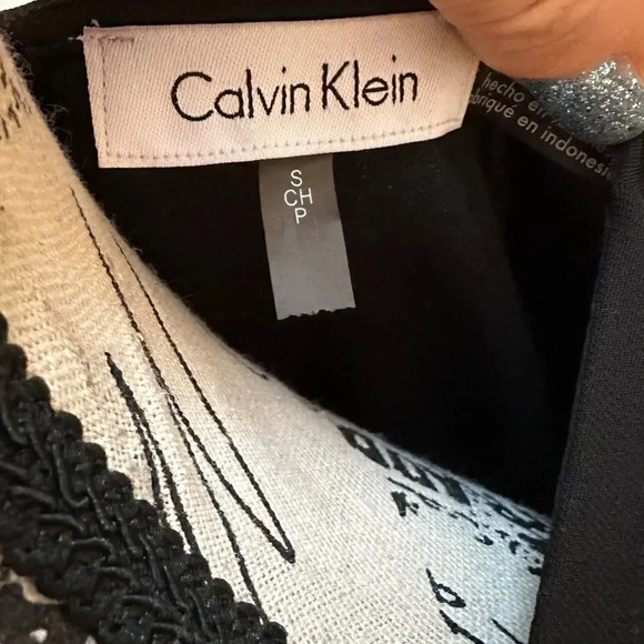 Calvin Klein black blouse with ruffle sleeves. Size small petite - Picture 3 of 3